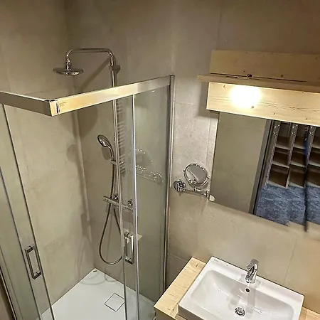 Global Sport Hotel